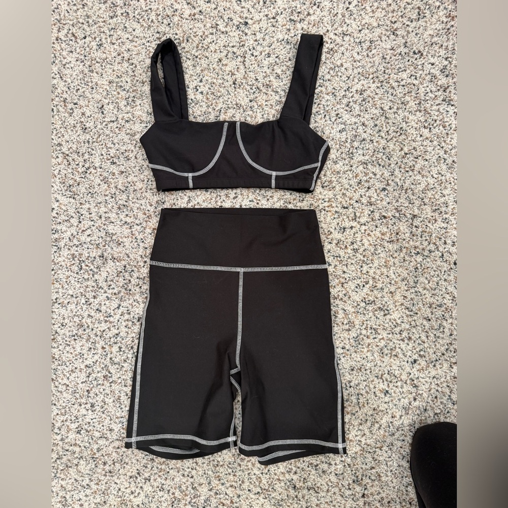 WeWoreWhat Workout Set